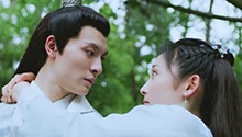 子潇英雄救美晗浠害羞躲闪