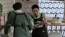 曹恩齐错把空气炸锅当成电饭煲