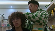 杨迪何运晨兼职理发爆笑搜证！