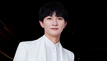 年度杰出歌手：周深